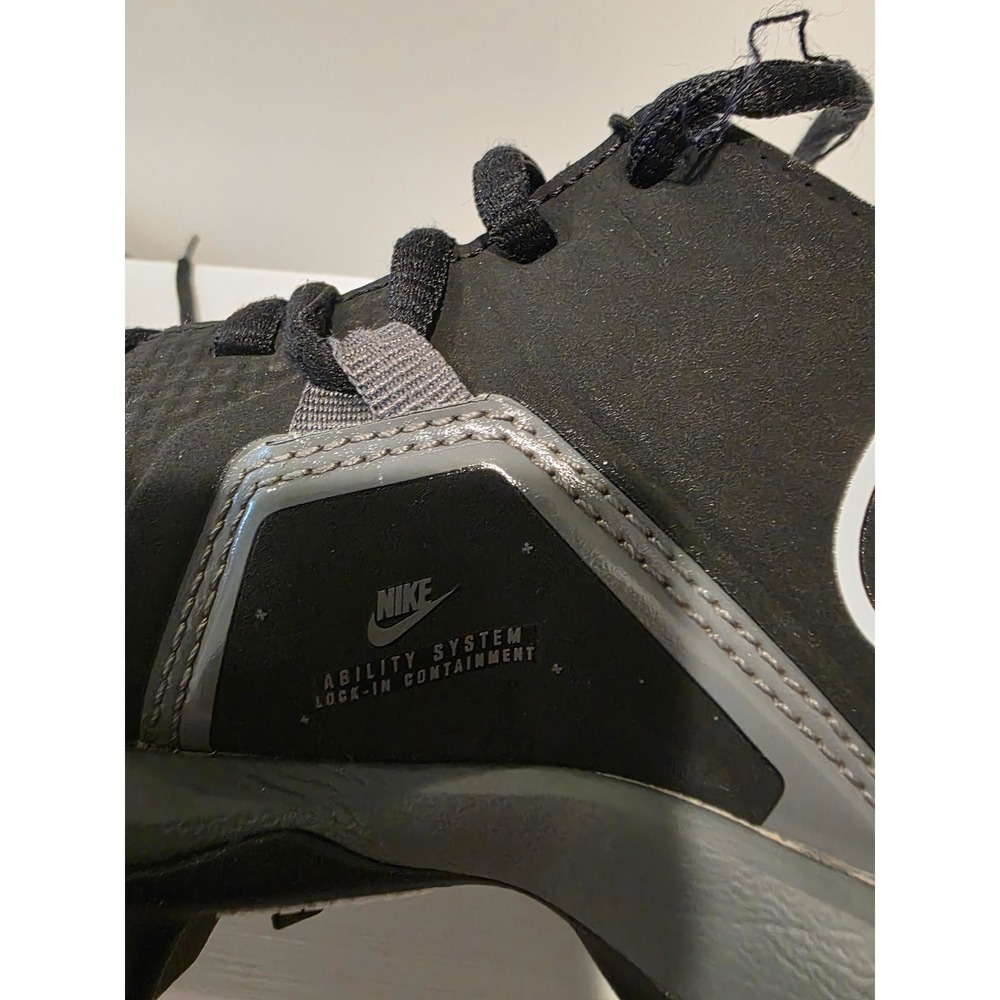 Kid's sz 1Y Nike Alpha Menace 3 Shark Football Cleats Black White CV0581-010 - Picture 11 of 12